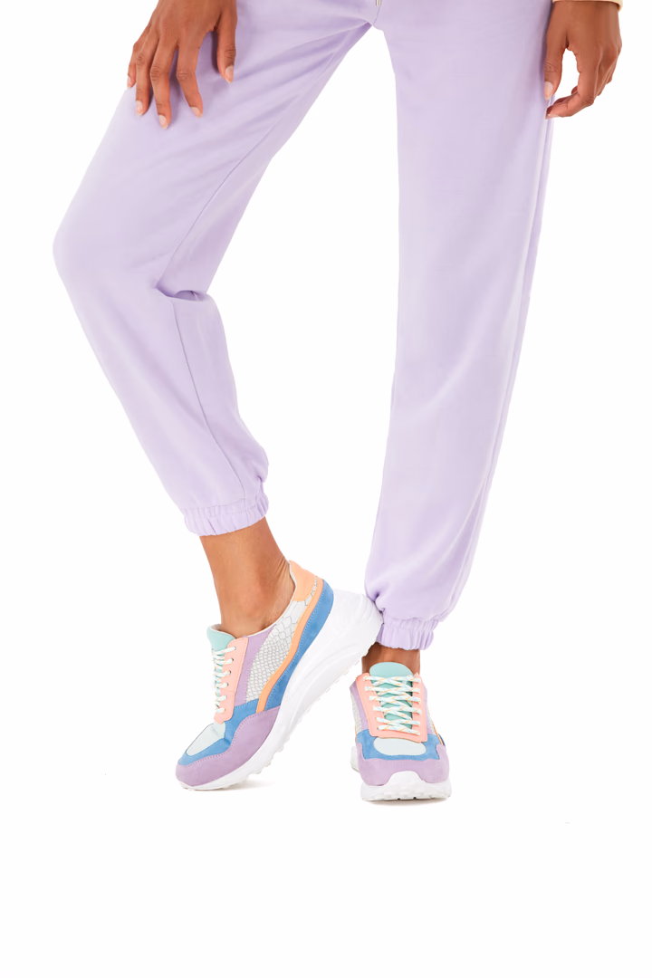 Sport fashion photo 4